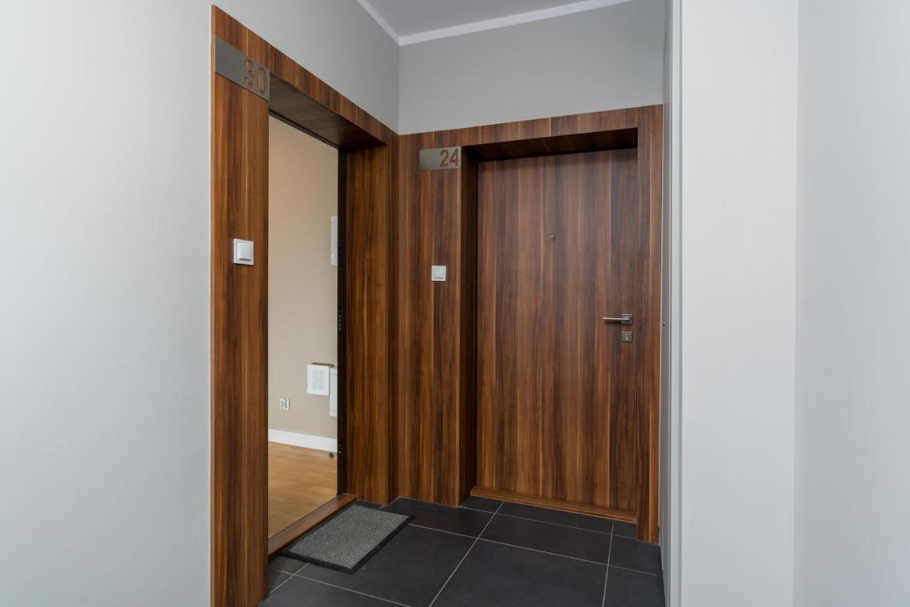 Apartament Black & White Mostowa By Renters 포즈난 외부 사진
