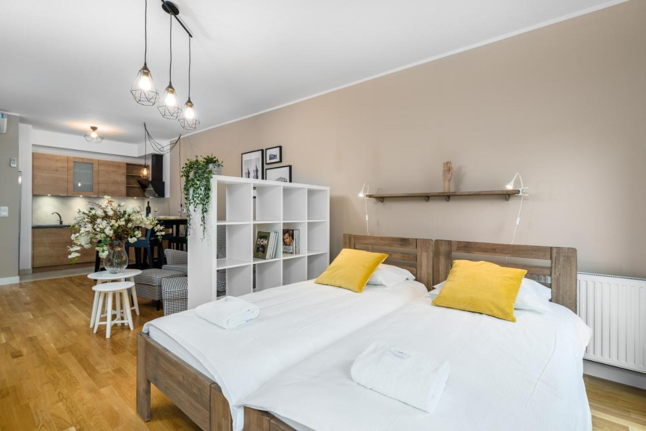 Apartament Black & White Mostowa By Renters 포즈난 외부 사진
