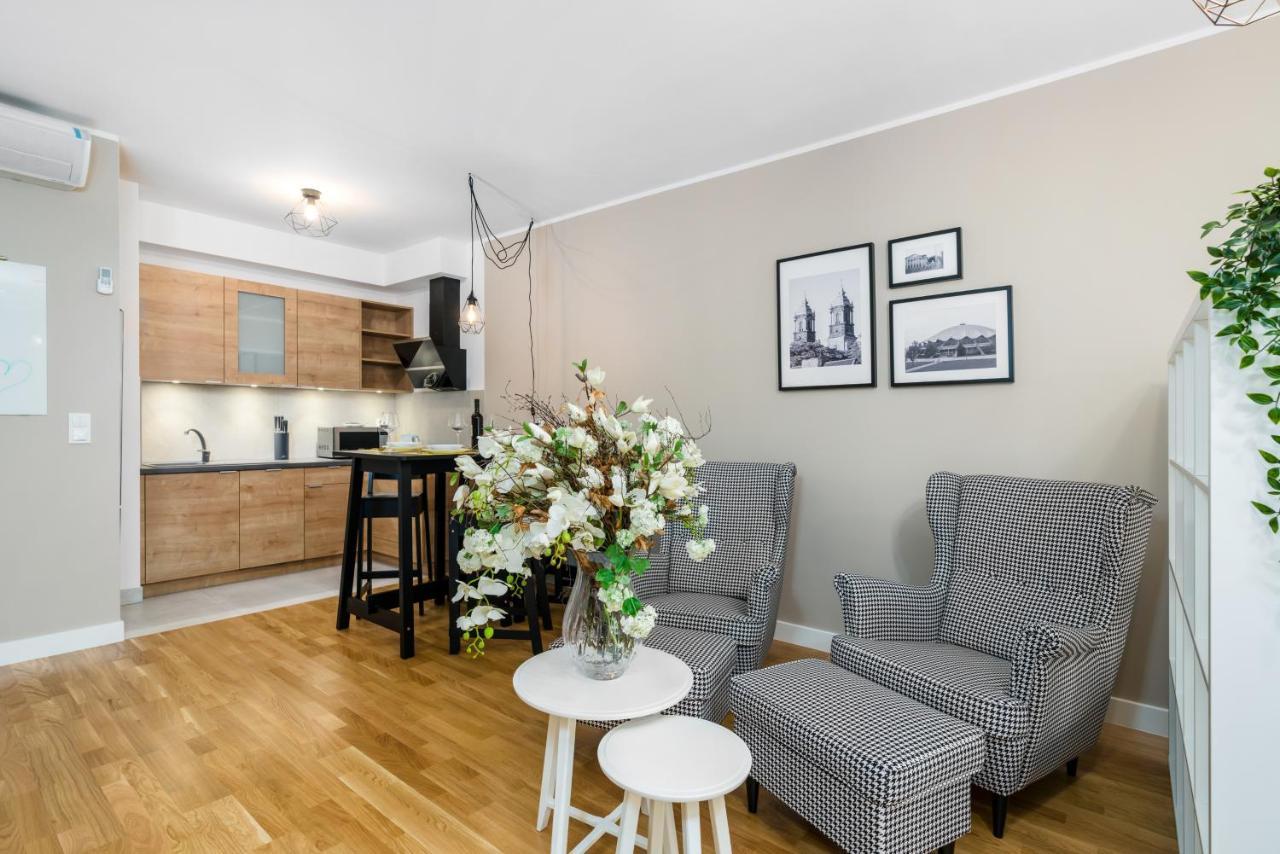 Apartament Black & White Mostowa By Renters 포즈난 외부 사진