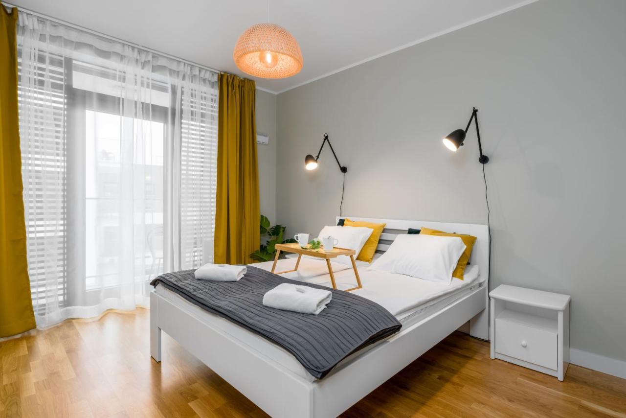 Apartament Black & White Mostowa By Renters 포즈난 외부 사진