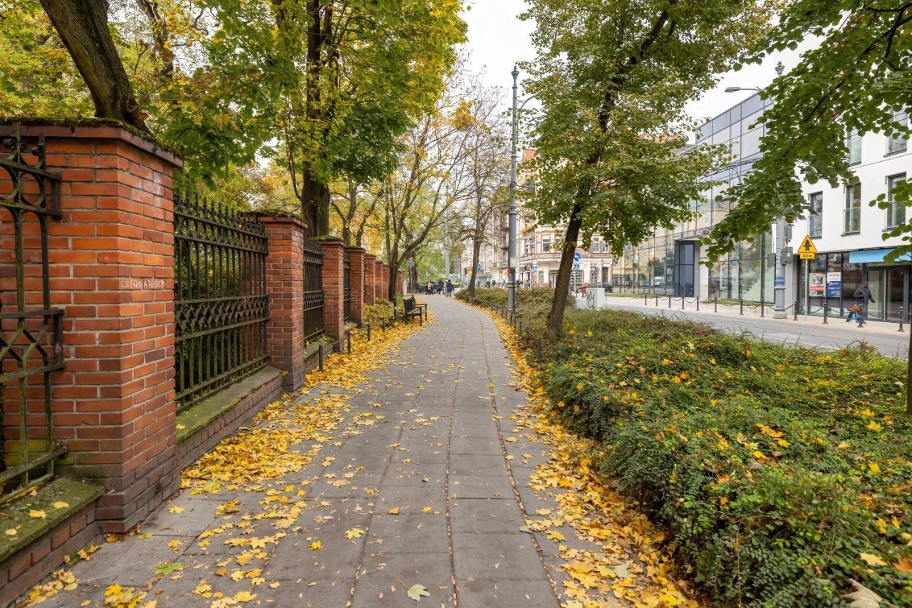 Apartament Black & White Mostowa By Renters 포즈난 외부 사진
