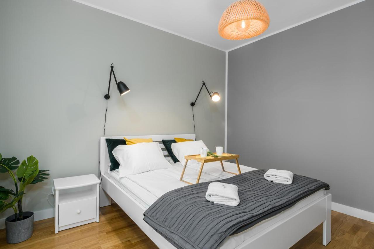 Apartament Black & White Mostowa By Renters 포즈난 외부 사진